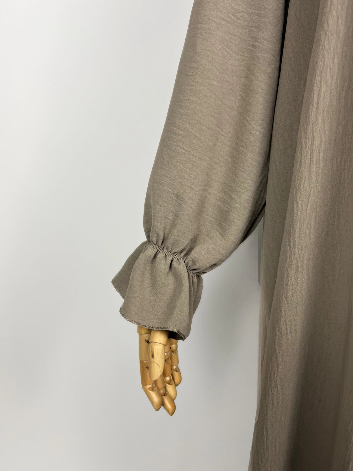 Abaya Chaïma manche tulipe - Sabr Mastour