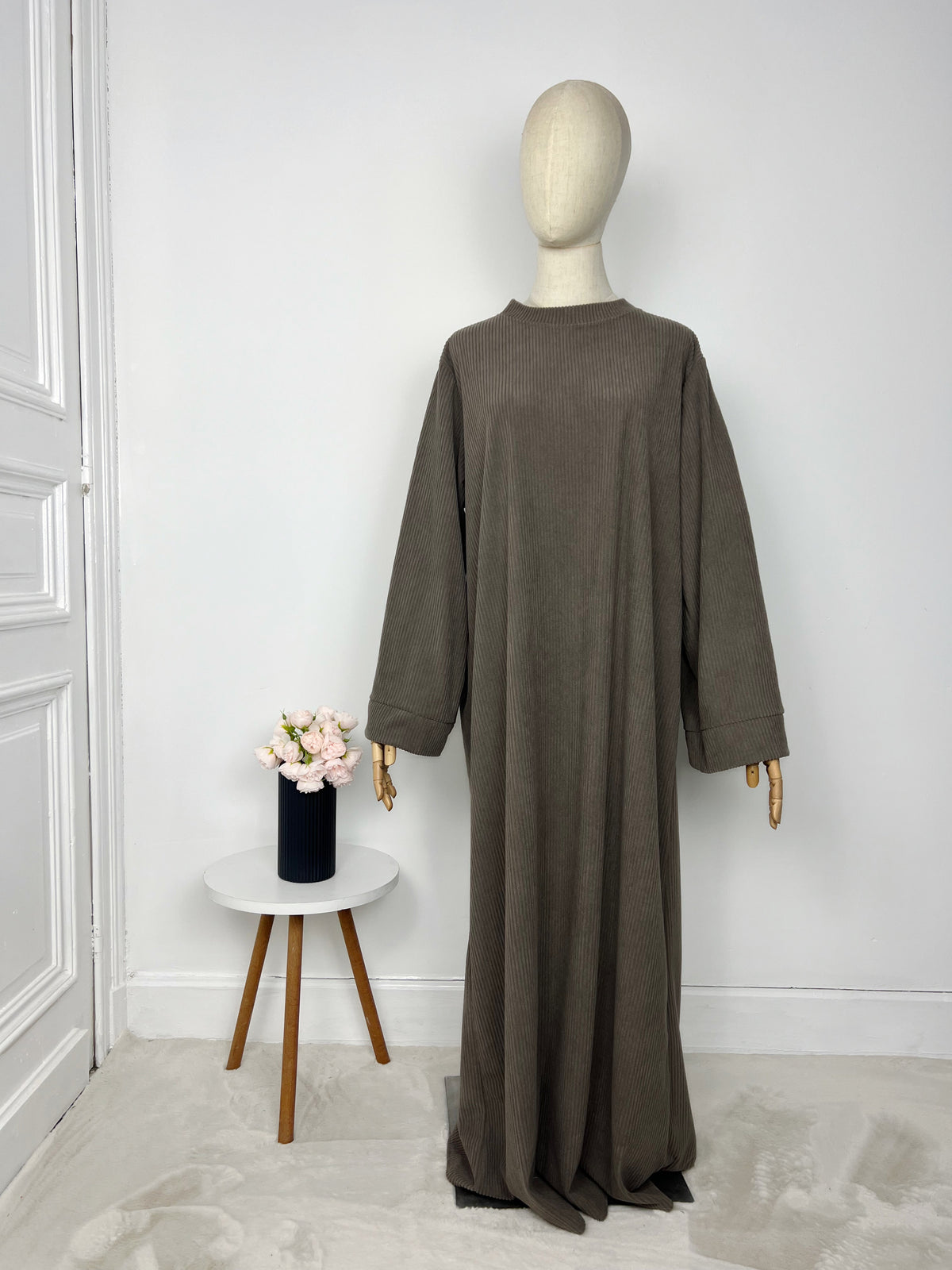 Abaya Nawel velours côtelé - Sabr Mastour