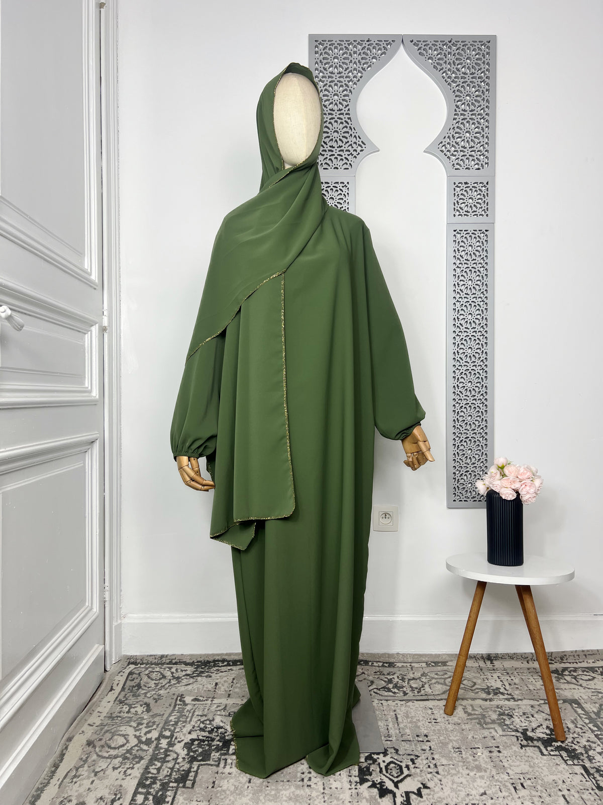 Abaya Soumia voile intégré doré