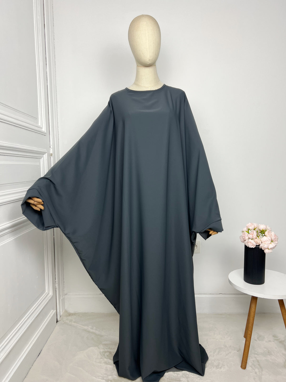 Abaya im Sarah-Saudi-Stil