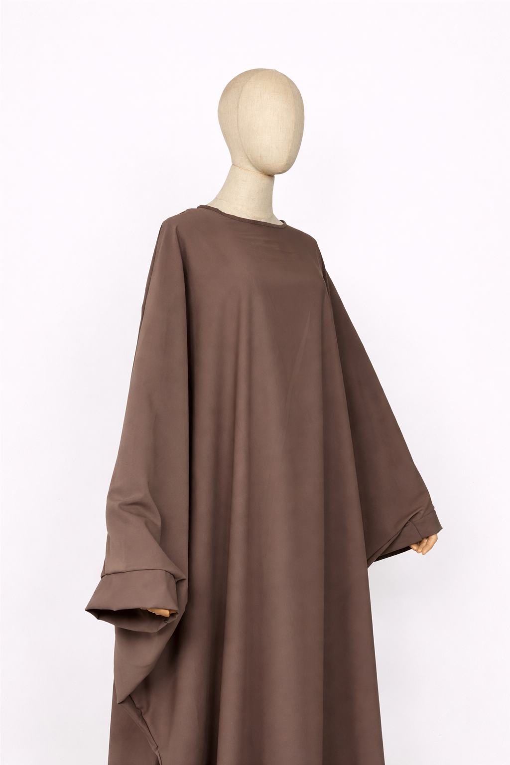 Abaya im Sarah-Saudi-Stil