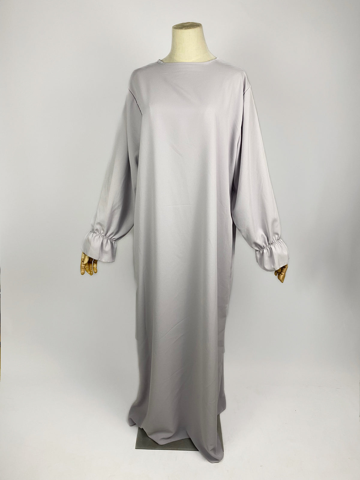 Abaya van zijde uit Medina Asma