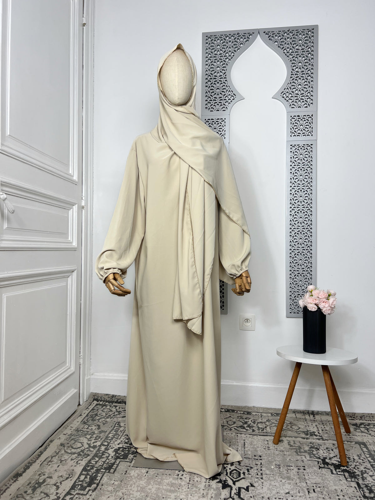 Abaya Soumia voile intégré doré