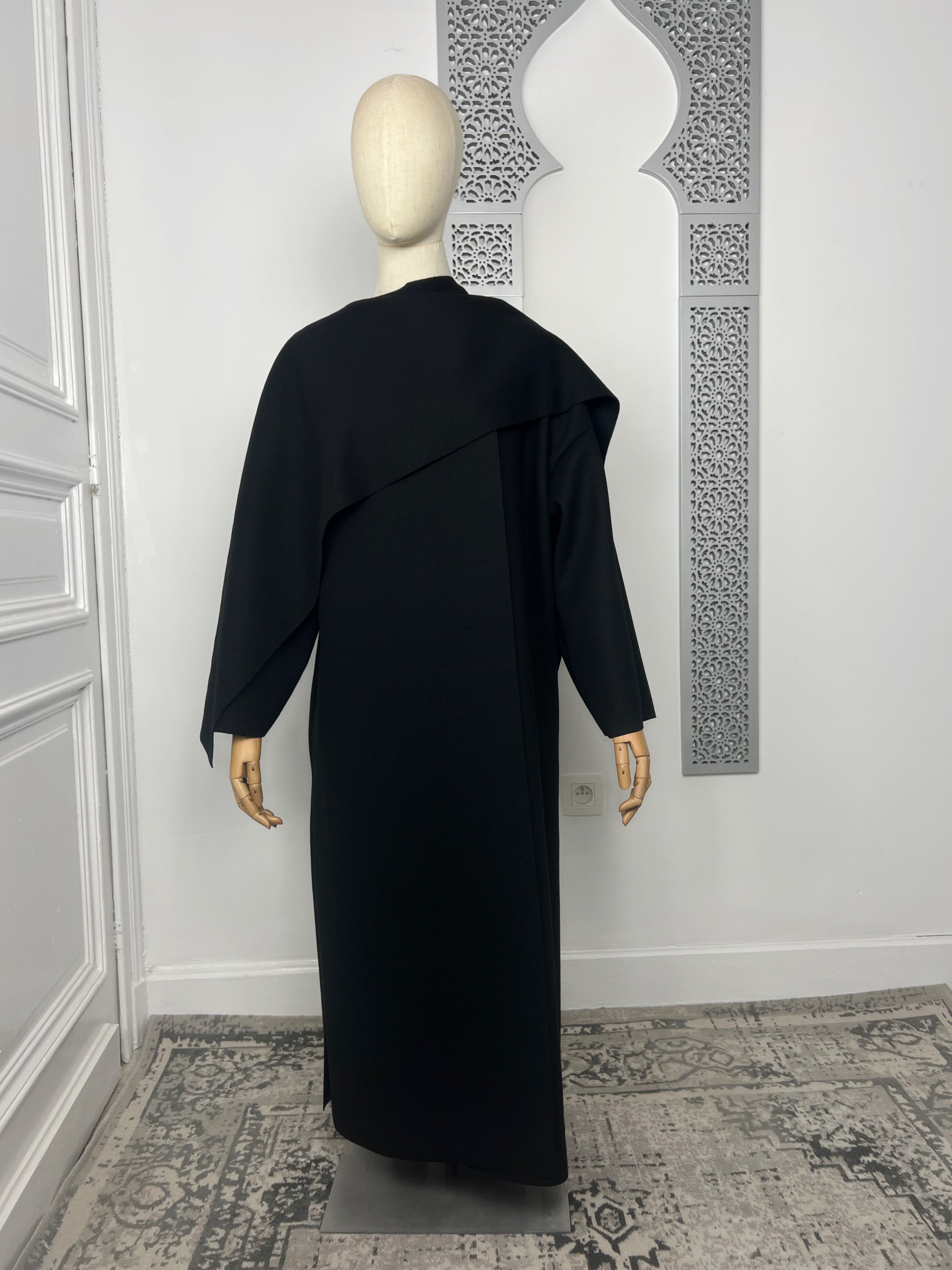 Manteau Soumaya avec écharpe intégré - Sabr Mastour